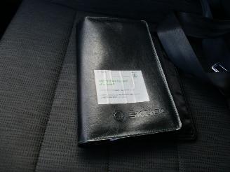 Skoda Superb Combi 1.6 TDI Ambition Bns picture 30