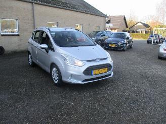 Coche accidentado Ford B-Max 1.0 EcoBoost Style REST BPM 300 EURO !! 2014/2