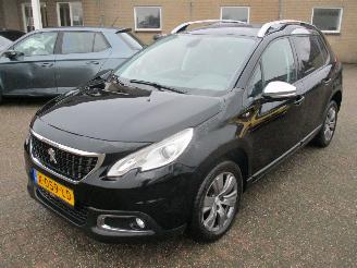 Peugeot 2008 1.5 BlueHD BL ALL picture 3