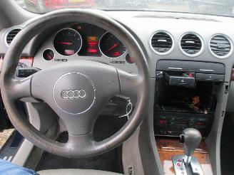 Audi A4 Cabriolet 2.4 V6 Exclusive Aut picture 21