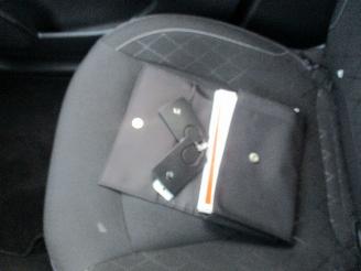 Renault Captur 1.2 TCe Dynamique picture 25