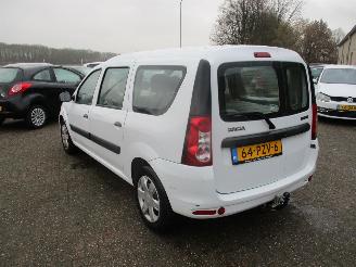 Dacia Logan MCV 1.6 MPI Ambiance picture 5
