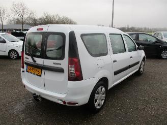 Dacia Logan MCV 1.6 MPI Ambiance picture 7