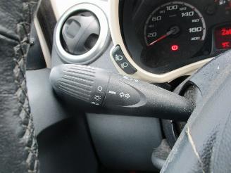 Ford Ka 1.2 Titanium X picture 21