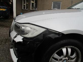 BMW 3-serie 320i High Executive picture 11