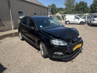 Coche accidentado Volkswagen Polo 1.2 TSI Highline REST BPM €300,-!!! 2015/4