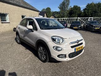Schadeauto Fiat 500X 1.4 T M-Air Lounge 2016/1
