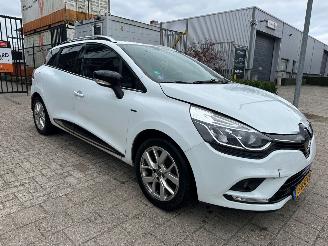 uszkodzony samochody osobowe Renault Clio Estate 0.9 TCe Limited 2019/11