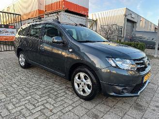 damaged passenger cars Dacia Logan MCV 0.9 TCe S&S Lauréate 2016/4
