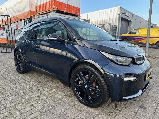 skadebil auto BMW i3 S Executive Edition 120Ah 42 kWh 2019/8