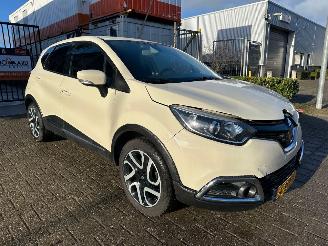 Voiture accidenté Renault Captur 0.9 TCe Dynamique 2013/9