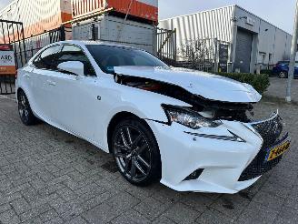 skadebil auto Lexus IS 300h F Sport Edition 2014/9