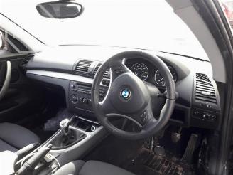 BMW 1-serie 1 serie (E81), Hatchback 3-drs, 2006 / 2012 116d 16V picture 5