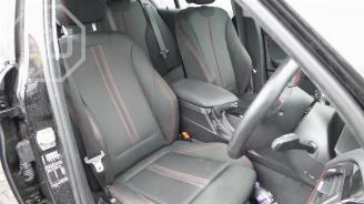 BMW 1-serie 1 serie (F20), Hatchback 5-drs, 2011 / 2019 118i 1.5 TwinPower 12V picture 6