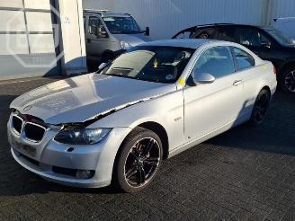 Vrakbiler auto BMW 3-serie 3 serie (E92), Coupe, 2005 / 2013 325i 24V 2009/1