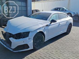 Vrakbiler auto Audi A5 A5 Sportback (F5A/F5F), Liftback, 2016 2.0 40 TFSI Mild Hybrid 16V 2020/11