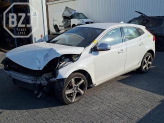 Uttjänta bilar auto Volvo V-40 V40 (MV), Hatchback 5-drs, 2012 / 2019 1.6 T2 GTDi 16V 2014/10
