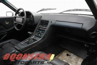 Porsche 928 928, Coupe, 1977 / 1995 4.7 S2 picture 17