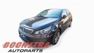 Uttjänta bilar auto Peugeot 308 308 SW (L4/L9/LC/LJ/LR), Combi 5-drs, 2014 / 2021 1.2 12V e-THP PureTech 110 2020/7