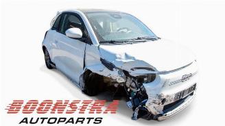 Fiat 500 500e (332), Hatchback, 2020 42 kWh 3+1 picture 7