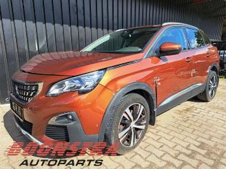 Vrakbiler auto Peugeot 3008 3008 II (M4/MC/MJ/MR), MPV, 2016 1.6 BlueHDi 120 2017/7