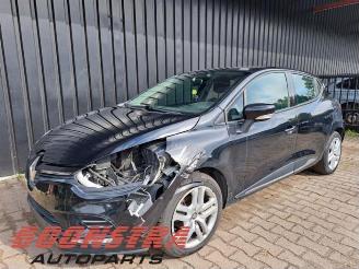 Auto da rottamare Renault Clio Clio IV (5R), Hatchback 5-drs, 2012 / 2021 0.9 Energy TCE 90 12V 2017/10