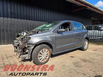 Vrakbiler auto Volkswagen Polo Polo V (6R), Hatchback, 2009 / 2017 1.2 TSI 16V BlueMotion Technology 2017/8