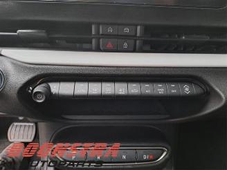 Fiat 600 600 (365), Hatchback 5-drs, 2023 1.2 Hybrid 100 picture 13