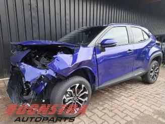 Coche siniestrado Toyota Yaris Cross  2025/1