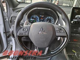 Mitsubishi Eclipse Cross Eclipse Cross (GK/GL), SUV, 2017 2.4 16V PHEV 4x4 picture 15