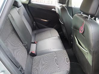 Opel Astra 1.4 Turbo cosmo picture 22