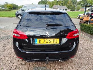 Peugeot 308 1.2 PureTech Blue Lease GT picture 5