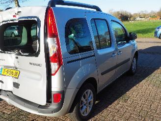 Renault Kangoo Family 1.2 TXe AUTOMAAT picture 4