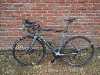 dommages vélos Overige  Invence R One Nano 2024/3