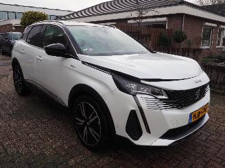 Peugeot 3008 1.6 Hybrid 225 GT picture 3