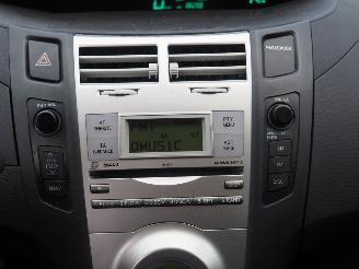 Toyota Yaris 1.3 VVTi Luna picture 17