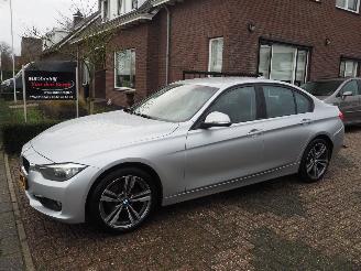 Auto incidentate BMW 3-serie 320i High executive 2012/5