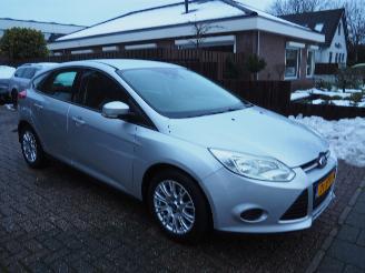 Ford Focus 1.0 EcoBoost Lease Trend picture 3