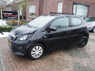 Coche accidentado Peugeot 108 1.0 E-Vti Active 2014/10