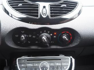 Renault Twingo 1.2-16V Night&Day picture 19
