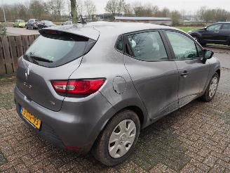 Renault Clio 0.9 TCe Authentique picture 4