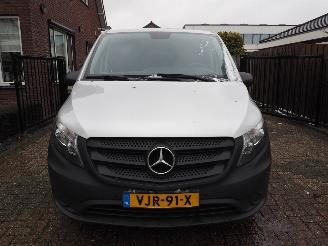 Mercedes Vito 114 CDi Lang Automaat picture 2