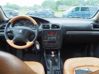 Peugeot 406 COUPE picture 11