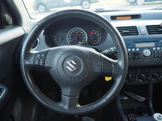 Suzuki Swift 1.3 Shogun picture 15