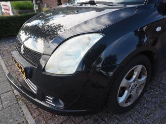 Suzuki Swift 1.3 Shogun picture 7