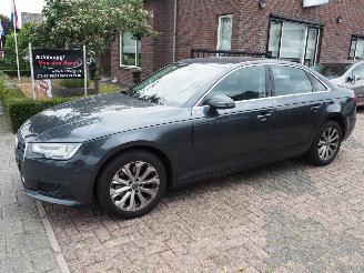 uszkodzony samochody osobowe Audi A4 2.0 TFSI Ultra Pro Line Dsg 2017/1