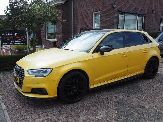 Voiture accidenté Audi A3 1.4 E-Tron S-Line Lease edition 2016/12