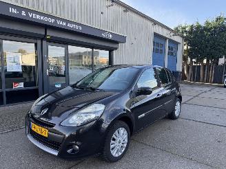 škoda osobní automobily Renault Clio 1.2 16V AIRCO 5-DEURS 2010/6