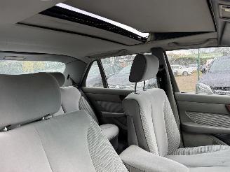 Mercedes S-klasse 500 SEL picture 14