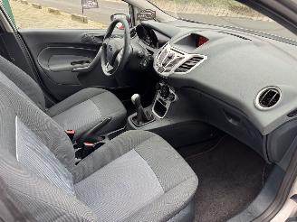 Ford Fiesta 1.25 Limited 5-Deurs Airco picture 6